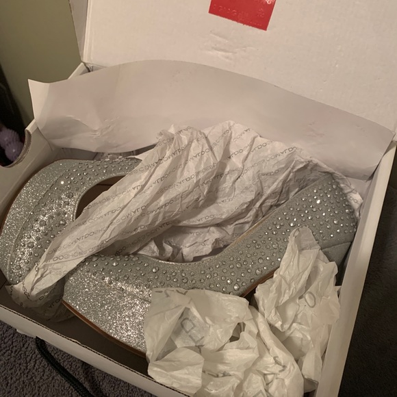 Glam Heels - Picture 4 of 5